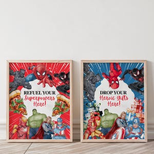Puede incluir: Dos carteles imprimibles con personajes de superhéroes como Spider-Man, Iron Man y Hulk. Los carteles dicen "¡Recarga tus superpoderes aquí!" y "¡Deja tus regalos heroicos aquí!"