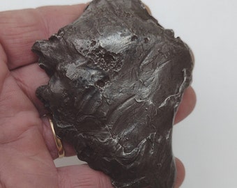 Large 226 gram Sikhote-Alin METEORITE  Shrapnel  Specimen - 1st and largest of 5 being listed