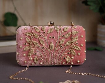 Pochette Zardozi in velluto rosa ricamato, borsa con motivo firmato, tracolla e manico per matrimoni, feste serali e abiti etnici.