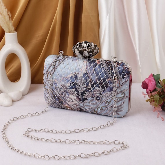 Luxury Discoloration Sequin Elegant Tassel Shoulder Bag – T&L Fashions  Boutique