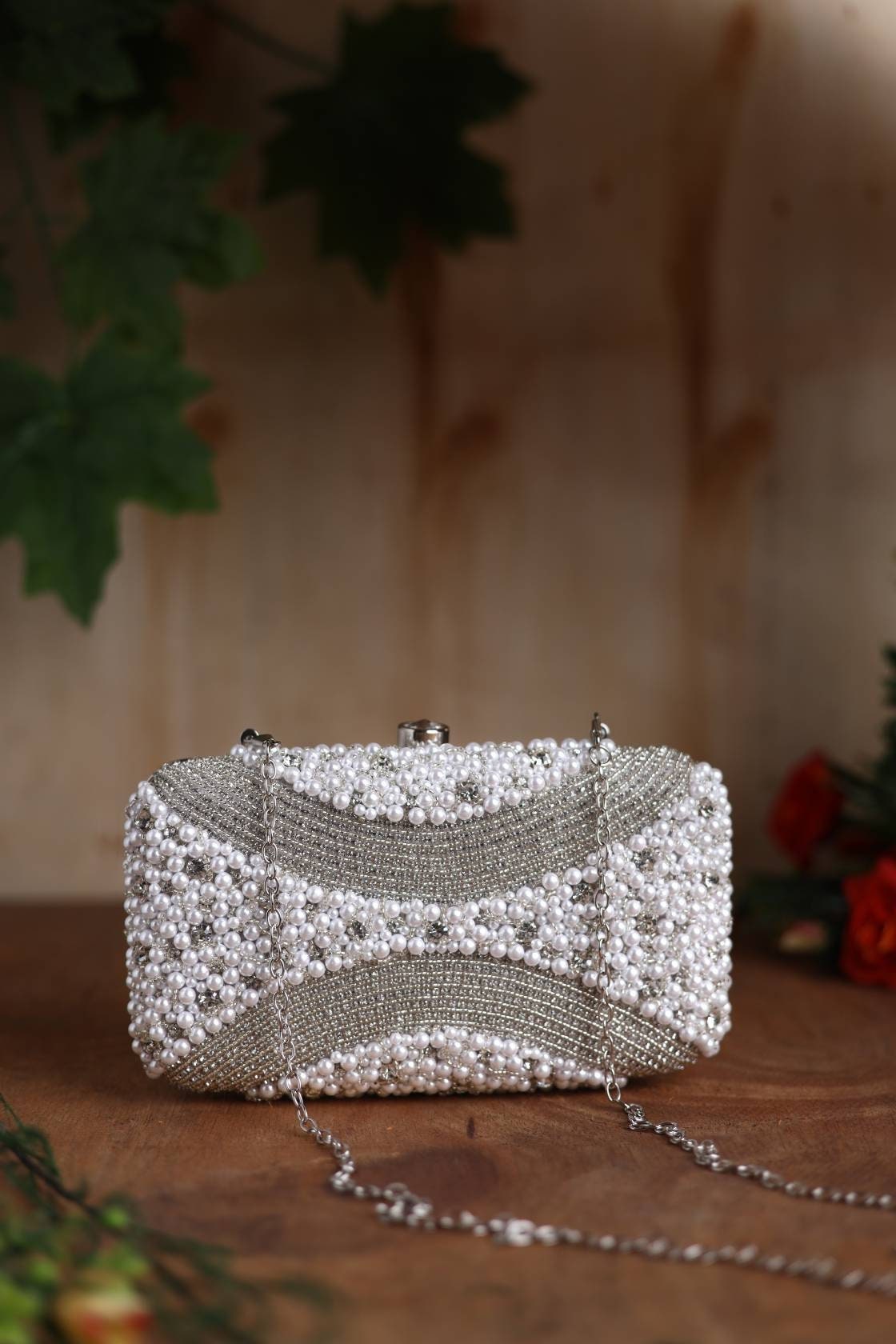 Luxury / Gorgeous Silver Clutch Bags Metal Beading Pierced Rhinestone  Handmade Wedding Cocktail Party Evening Party Accessories 2019