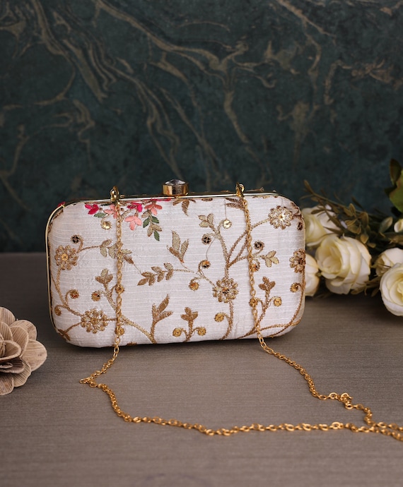 Embroidered Summer Clutch Purse Bag With Floral Pattern - Etsy Australia