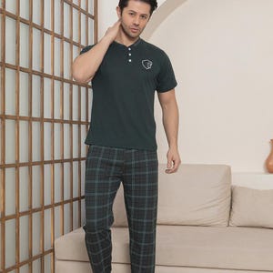 100% Cotton, Soft, Comfortable Men&#39;s Pajama Set, Men&#39;s Loungewear, Casual Sleepwear, Sleepwear PJs for Him, Dad, Husband, Friend