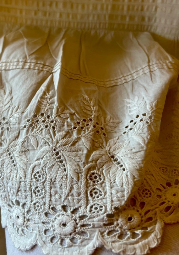 Antique Victorian White cotton Eyelet Embroidered… - image 6