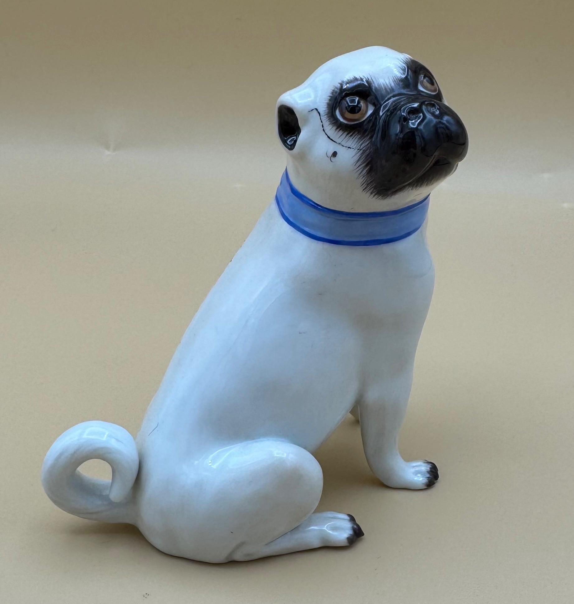 洋書 Meissen Porcelain Dogs 1875-1925 Antique Meissen Porcelain Small 4” Pug Dog W/blue Collar Figurine