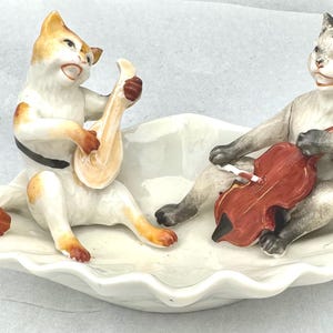 Antique German Porcelain Anthropomorphic Musical Cats Figurine Dish