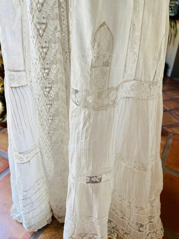 Lovely Antique Edwardian White Cotton Lawn lace R… - image 8