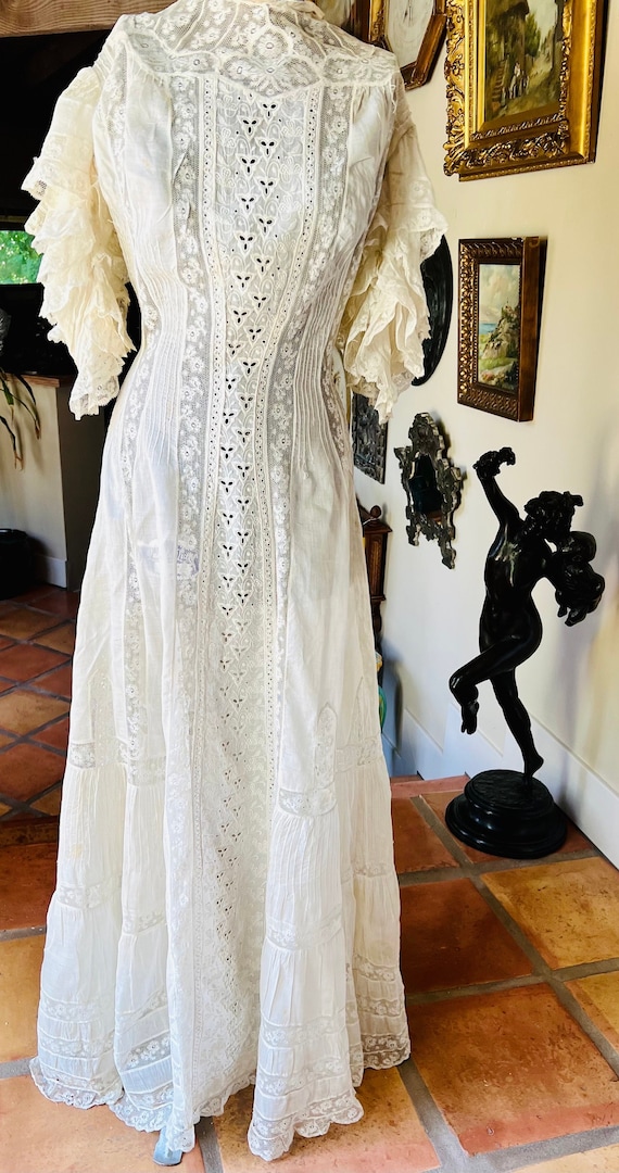 Lovely Antique Edwardian White Cotton Lawn lace R… - image 1