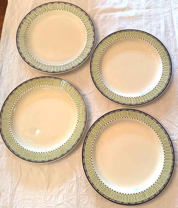 Set 4 Wedgwood Rare 18th Cen Antique Creamware Etruscan 10” Plates