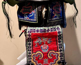 アンティーク 18 世紀 シルク 手刺繍 中国 子供用 オペラ帽子 - Etsy 日本
