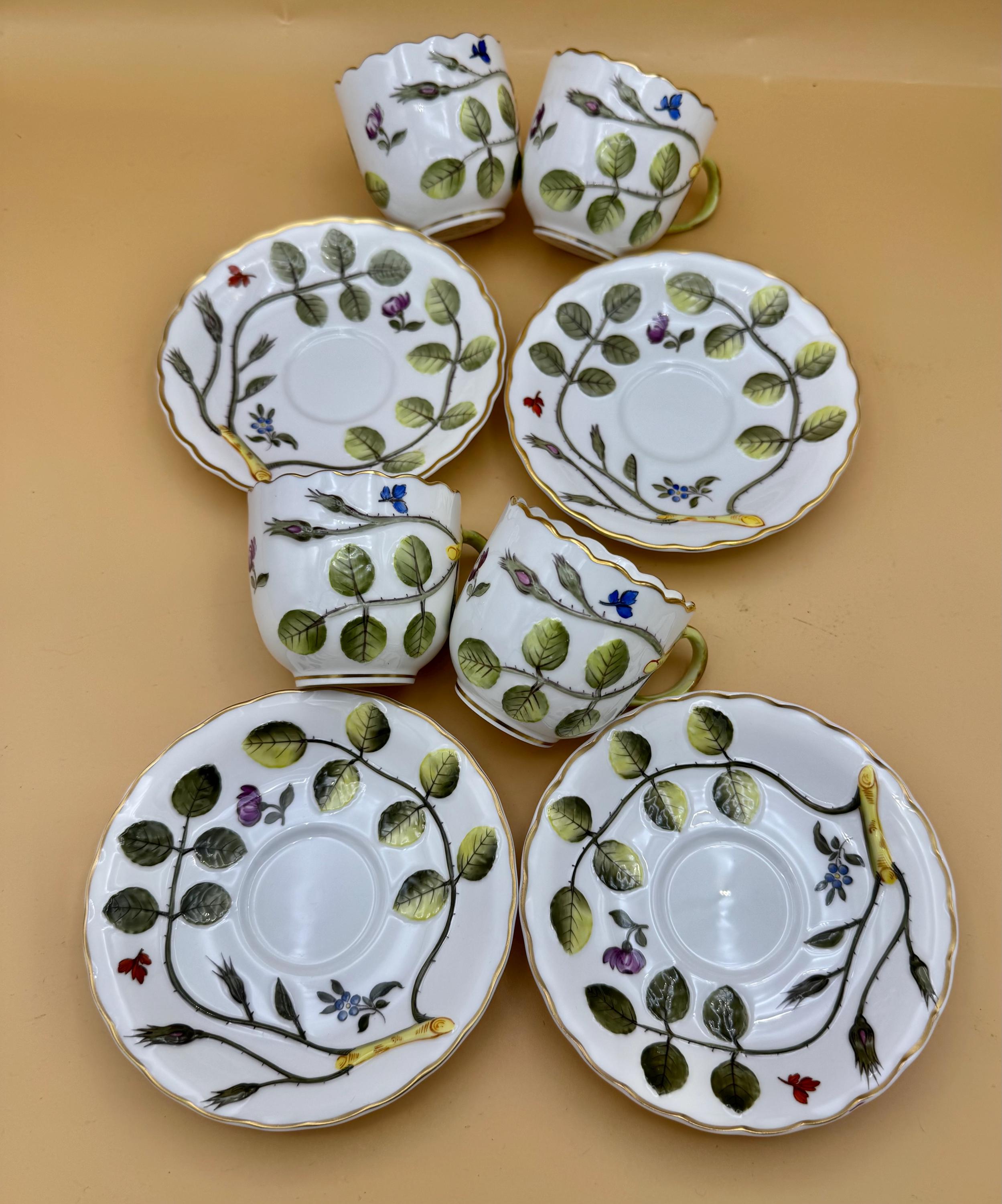 Set 4 Vintage Royal Worcester Blind Earl Raised Design Porcelain