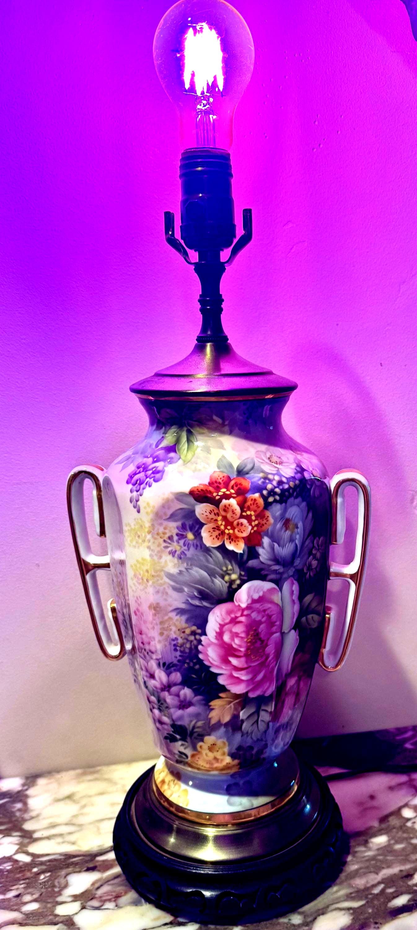 ヴィンテージ手描き磁器テーブルランプ：バラと牡丹、17インチ - Etsy 日本