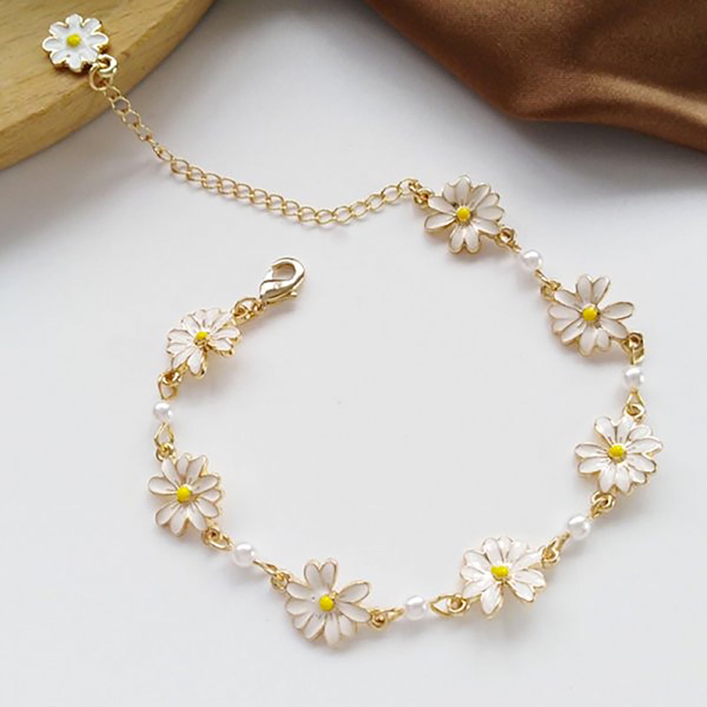 Shop SUNNYCLUE 1 Box 40Pcs 10 Styles Flower Charms Bulk Colorful Enamel  Floral Pendants Alloy Sunflower Daisy Dangle Gold Plated Pendant for  Jewelry Making Charms DIY Bracelets Crafts Supplies for Jewelry Making 