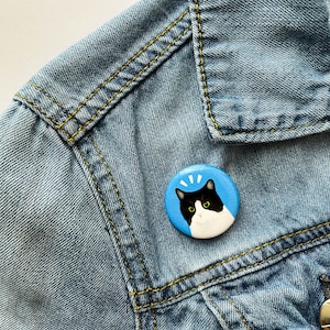 Cat Is Shook Button Pin • Cute Button Pin • Perfect For Backpack • Gift For Cat Lover