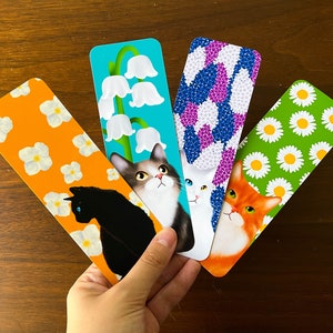 Floral Cat Bookmark With Rounded Corners • One-Sided Matte Personalized Cat Bookmark • Gift For Cat Lover • Perfect For A Bookworm