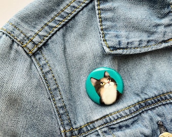 Tabby Cat With Turquoise Background Button Pin •  Cat Button Pin • Perfect For Jackets • Gift For Cat Lover