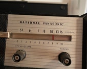 Cool looking National Panasonic 6-Transistor Model R-8 Vintage Circa 1965