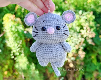 Brelok z myszką-wzór szydełkowy-mysz amigurumi-mysz szydełkowa-ręcznie prezent-prezenty urodzinowe-angielski wzór-Instant Download