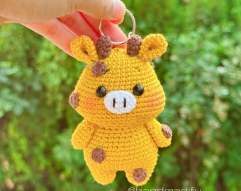 Crochet Giraffe Keychain Pattern – Amigurumi Animal (PDF Pattern)