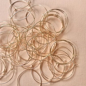 Lightweight Gold Hoops, 50 Pieces - Sizes: 20,25,30,35mm