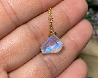 Moonstone necklace- Dainty Rainbow Moonstone Necklace- flashy blue moonstone necklace- gold filled - sterling silver