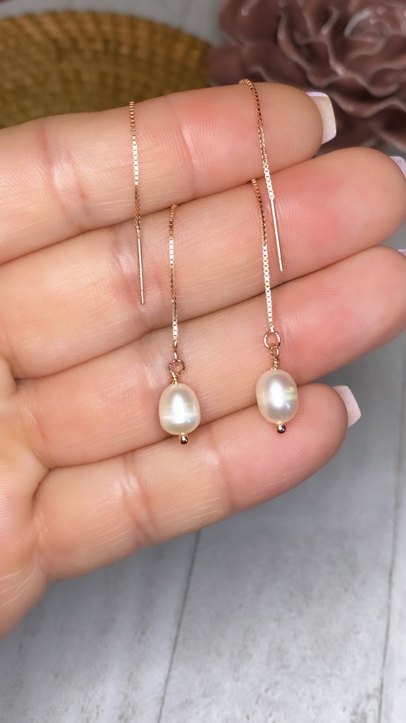 Freshwater pearl threader earrings dainty threader earrings 14k gold plated .925 Rose Gold .925 silver Rhodium Plated .925 Silver Rose Gold