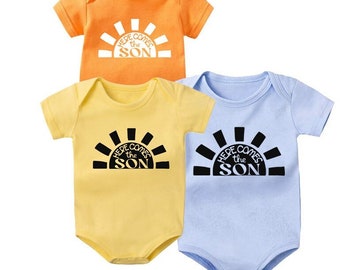 Here Comes The Son Onesie Australia | Sun Retro Sunshine Baby Boy Onesie, Body Suit | Pregnancy Announcements, Baby Gift