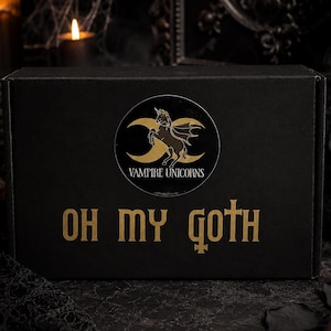 Oh My Goth ギフトボックス / ゴス キュレーション ボックス ガールズ ガイズ / ゴシック ギフトバスケット / ハロウィン ヴァンパイア コウモリ スカル ボックス / カスタマイズ可能 / テーマ別ギフトボックス