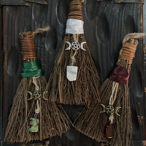 Mini Broom / Witch’s Alter Broom/ Mini Besom / Ritual Broom / Kitchen Witch Broom / Wicca Pagan Witchcraft / Cinnamon / Eucalyptus