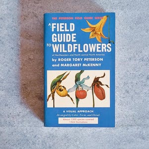 Vintage 1968 Peterson Field Guide to Wildflowers – Northeastern and North-Central North America