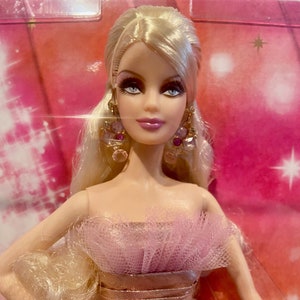 Niet meer geldig Rationalisatie capaciteit 2009 Holiday Barbie - Etsy