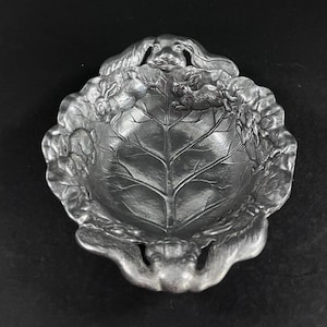 Vintage Arthur Court Rabbit and  Cabbage Leaf Aluminum Bowl 1995