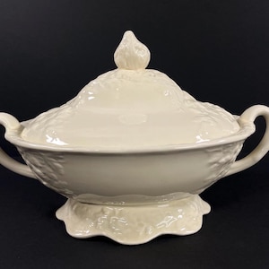 Covered Vegetable Dish - Etsy Singapore