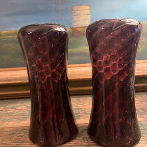 Vintage Hand-Blown Purple Swirl Glass Pair of Vases