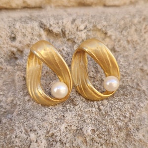 Luxury earrings with real pearls,batransparent jewelry, fashion accessories,  lightweight jewelry, Handmade ,gold earrings,  Handmade Italy