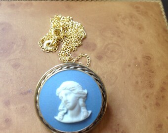 Wedgwood Gilded Silver Pendant/brooch