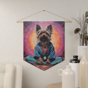 Drapeau fanion Yorkie, décoration murale chien, décoration unique de salle de méditation, décoration de studio de yoga, cadeaux méditation rigolos, cadeaux Yorkshire Terrier image 1