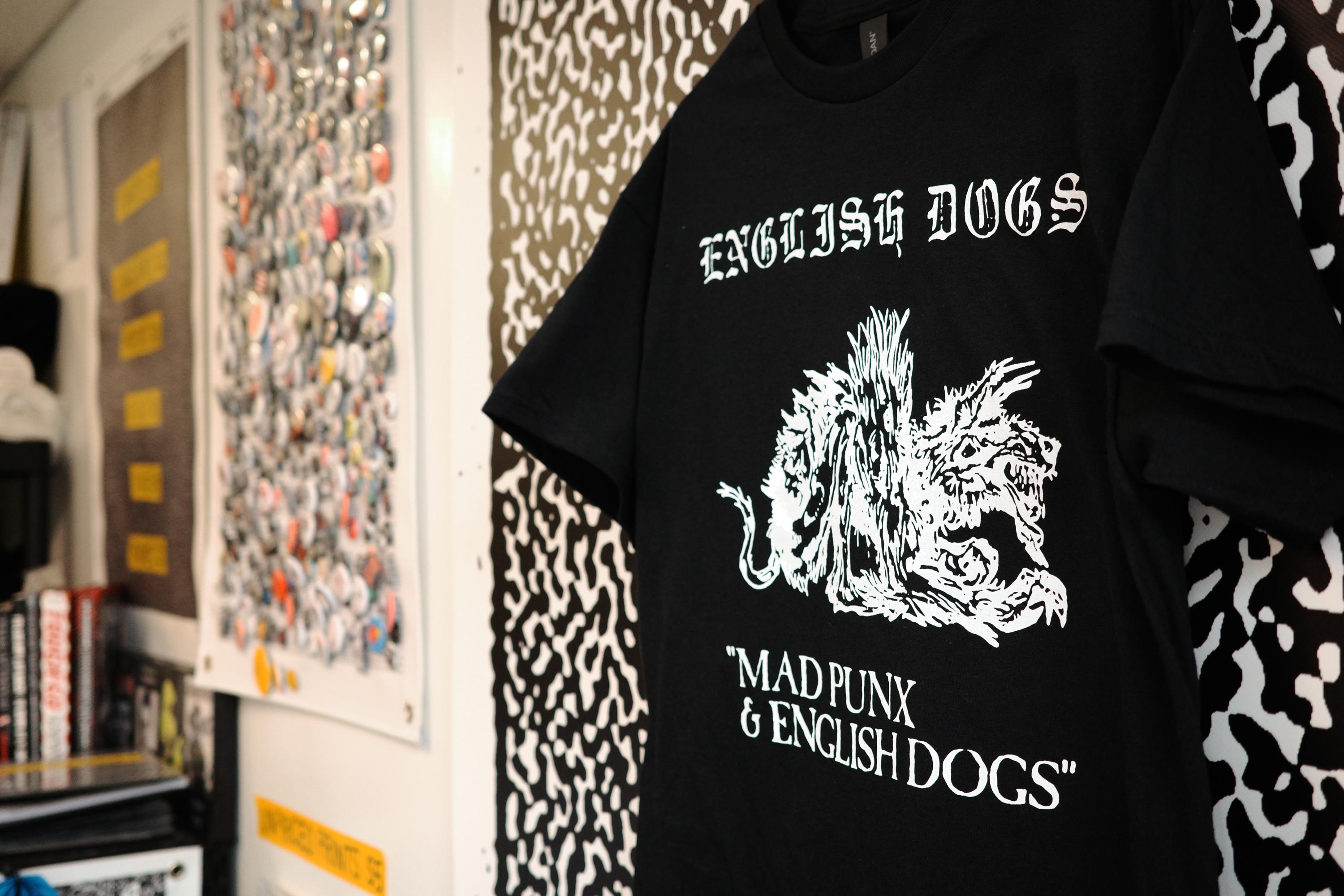 English Dogs T-shirt - Etsy