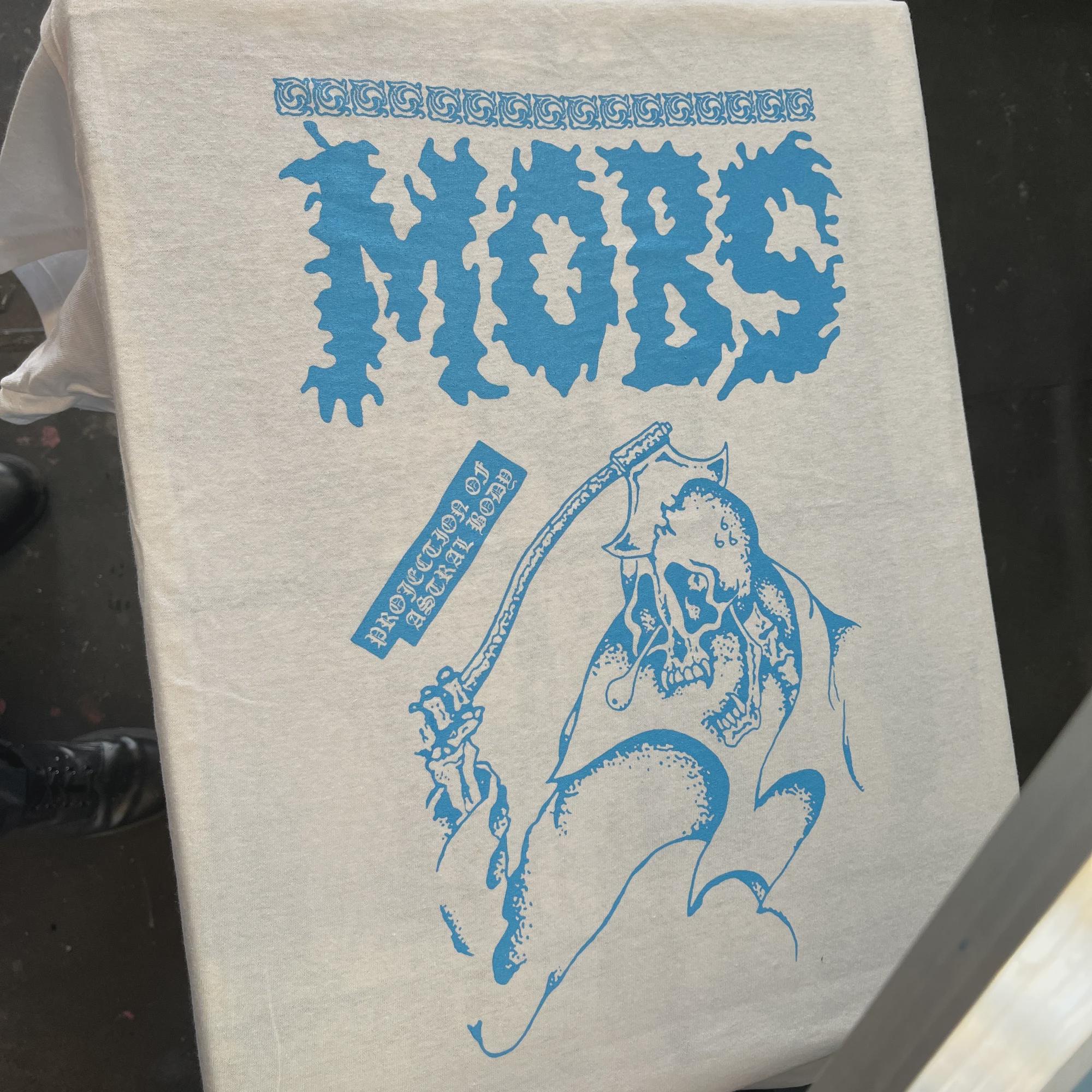 Mobs T-shirt モブ - Etsy Israel
