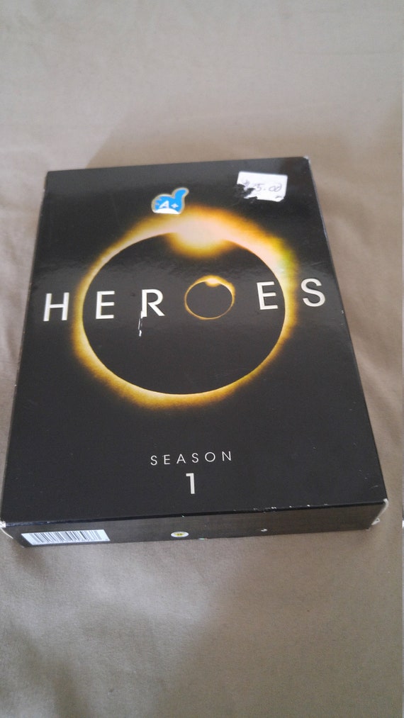 HEROES  SEASON 1 DVD