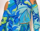 Blue abstract 60s 70s groovy cold shoulder crop top