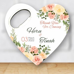 Customizable Wedding Gift, Cap Opener Magnets, Wedding Favor, Wedding Thank You Favor, Custom Wedding Favor, Personalized Bottle Opener