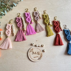 Porte-clé prénom en macramé, cadeau de proposition de demoiselle d'honneur, cadeaux de mariage pour demoiselles d'honneur, cadeaux EVJF pour demoiselles d'honneur, idée boîte de demoiselle d'honneur