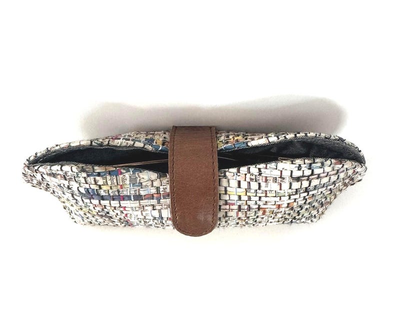 Artisanal Glasses Sunglasses Case: Unique Newspaper print padded case Multiple sizes image 5