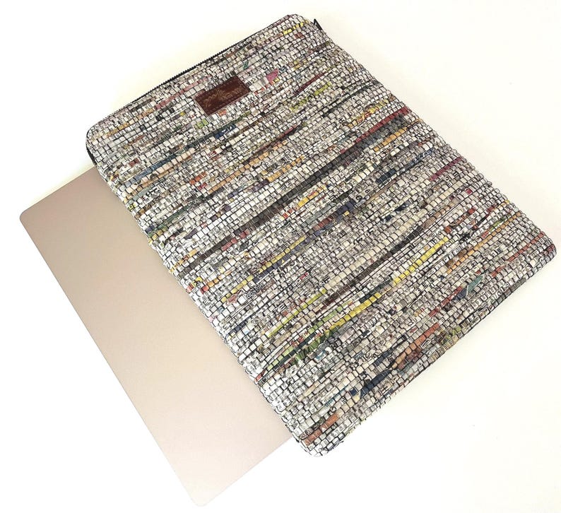 unique laptop sleeve upcycled sustainable