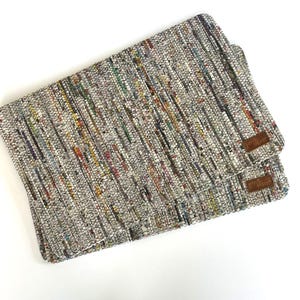 Handwoven Newspaper Placemats: Unique Texture Eco-Friendly Dining