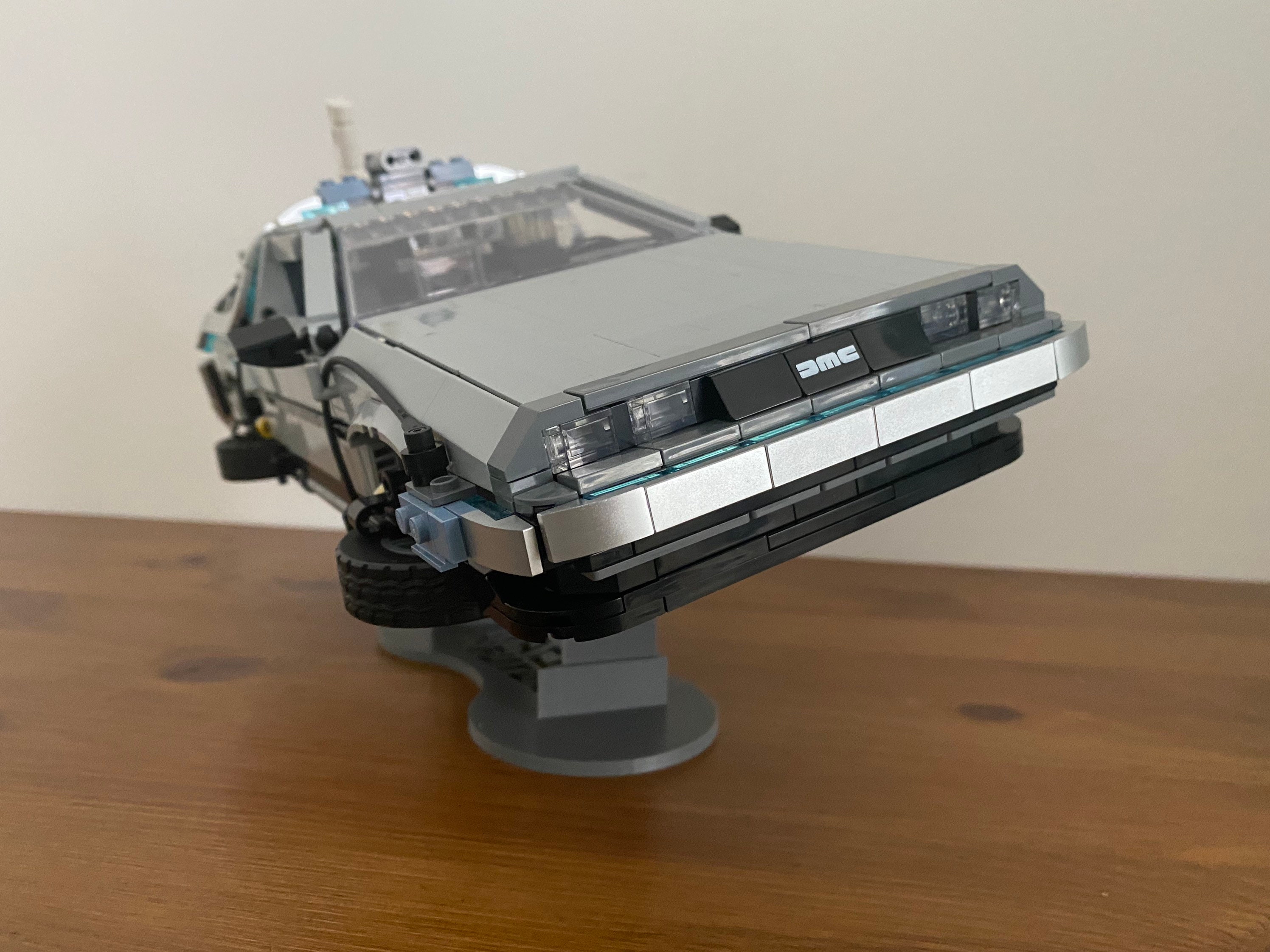 Support Lego Retour vers le futur DeLorean 10300. -  France