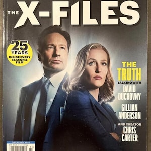 Edição de colecionador da revista Entertainment Weekly THE X-FILES 2018 e PIN promocional vintage!!!