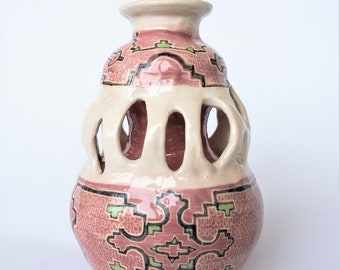 Shipibo vase