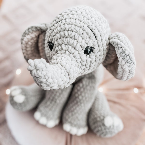 Istruzioni all'uncinetto Elefante Emily *Amigurumi* Lingua: tedesco. *PDF*© design di @helibelle.design